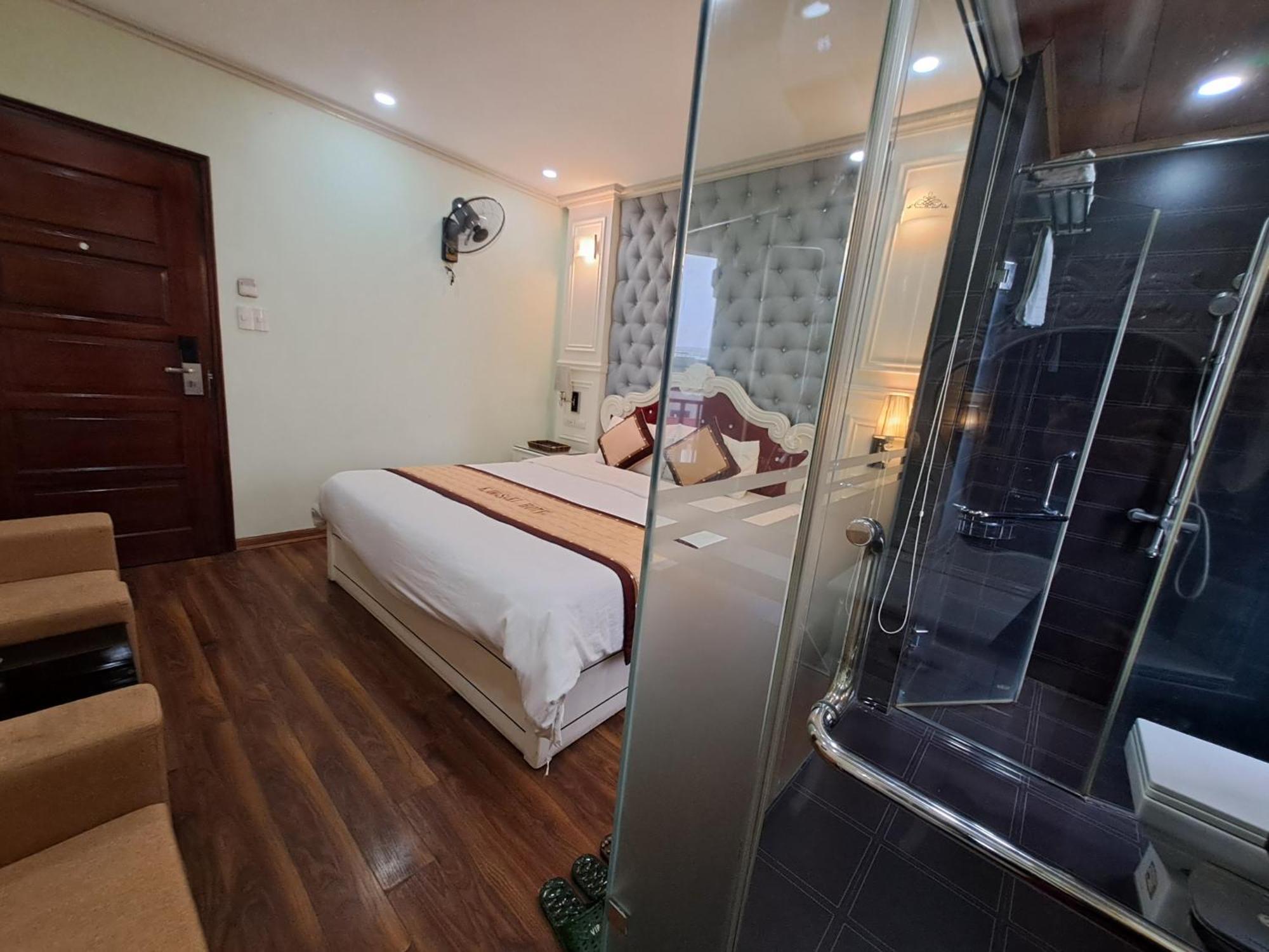 Kawasaki Noi Bai Hotel Værelse billede